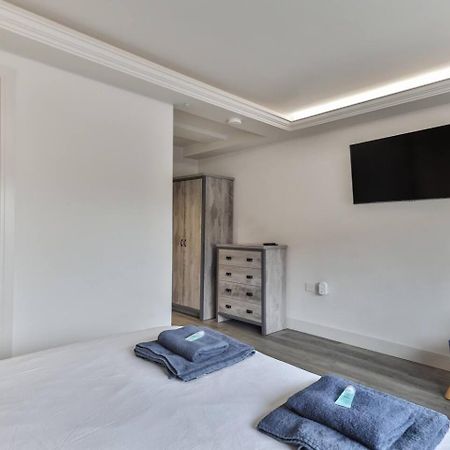 Spacious, Modern 2 Bed Apartment With Ensuites Sheffield Buitenkant foto